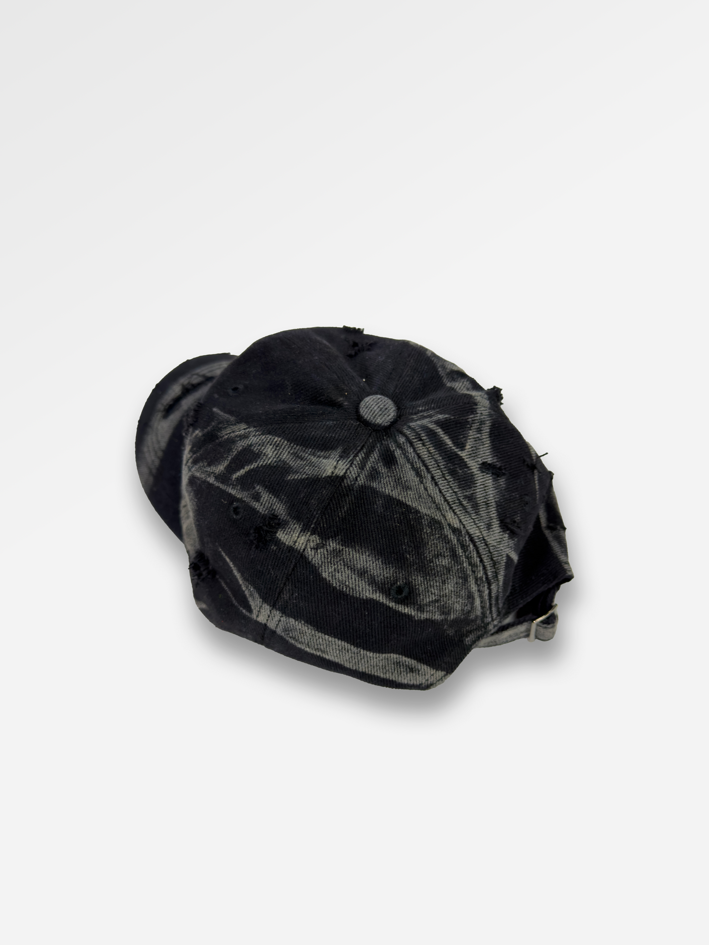Ruin Spike Cap